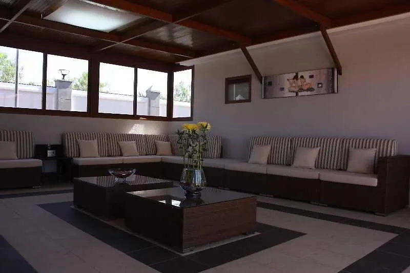 **  فندق ماسبالوماسفي  La Mirage إسبانيا